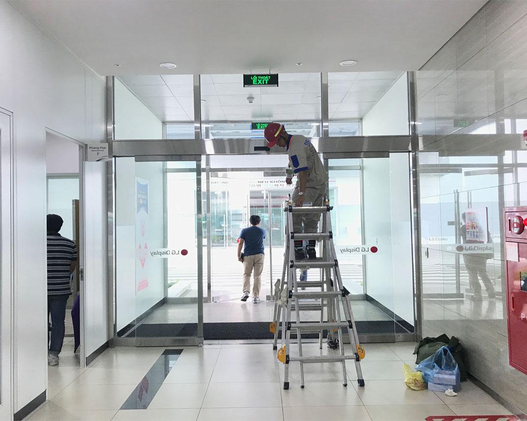 cua kinh tu dong dta